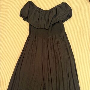 Chic Off-Shoulder Black Jumpsuit